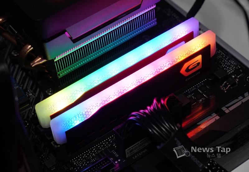 새로운 전설을 쓰다 'GeIL DDR4-3200 ORION RGB Red 패키지' < 컴퓨팅