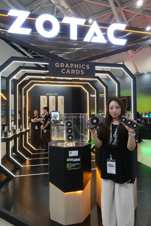 컴퓨텍스 2025를 통해 공개된 조텍의 핵심 제품을 소개하는 조텍코리아 신영미 차장